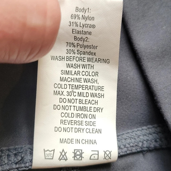 ZYIA Active Storm Parallel Luxe High Rise 7/8 length Blue Legging, Size 6-8 - Picture 9 of 13